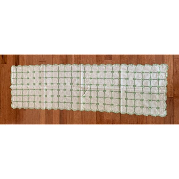 Handmade Floral Lace Table Runner 47" X 14" - White & Green - For Fancy Yet Lazy - Picture 1 of 6